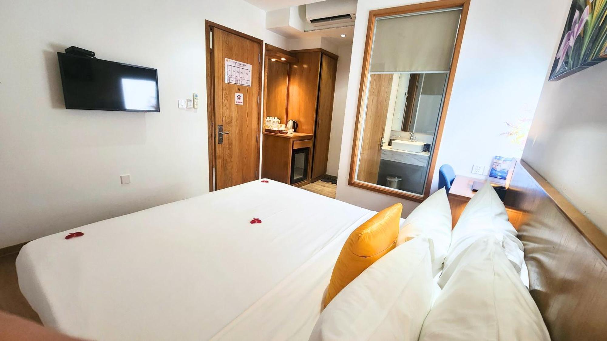Cordial Beach Hotel Da Nang Exterior foto