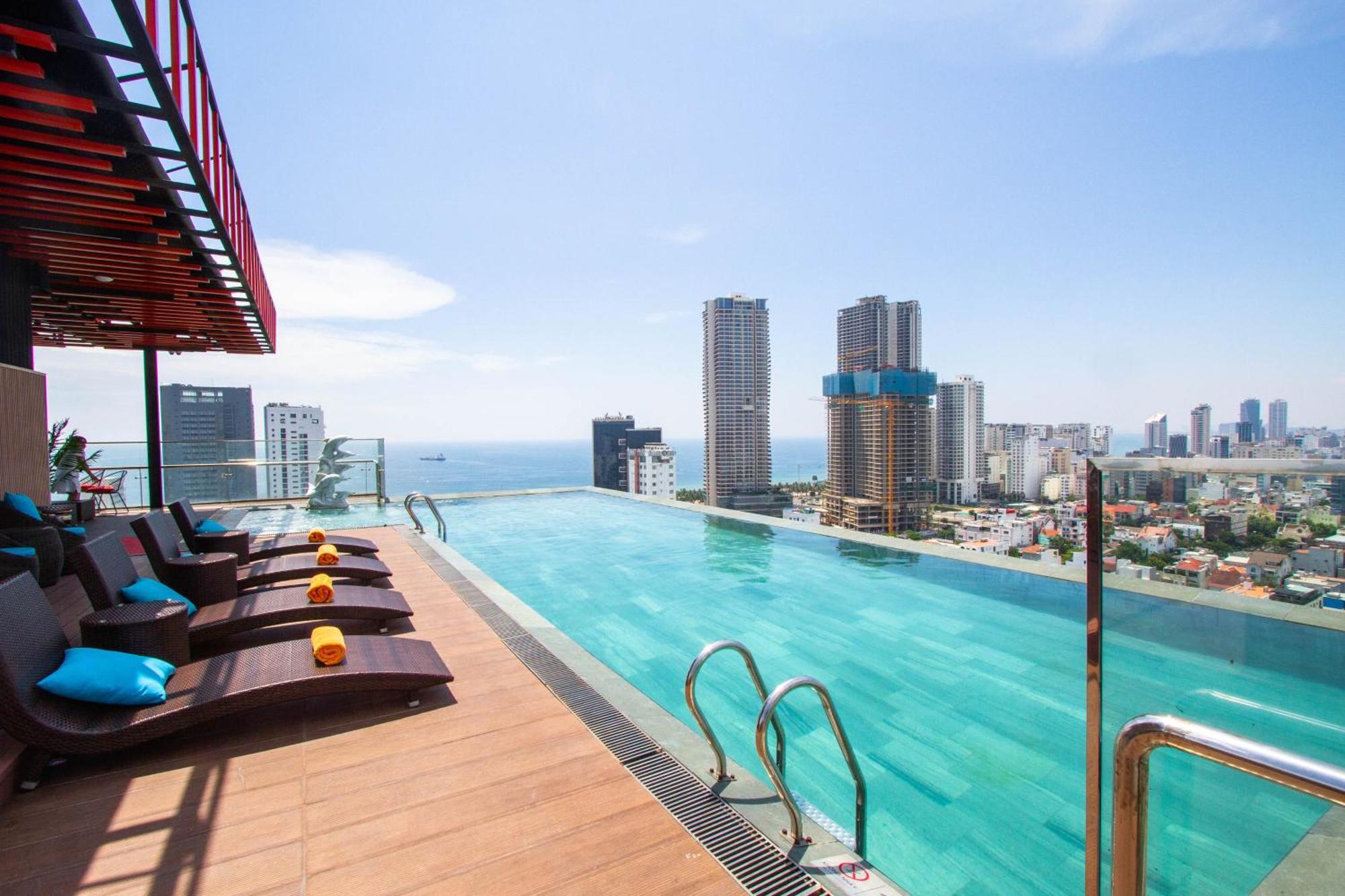 Cordial Beach Hotel Da Nang Exterior foto