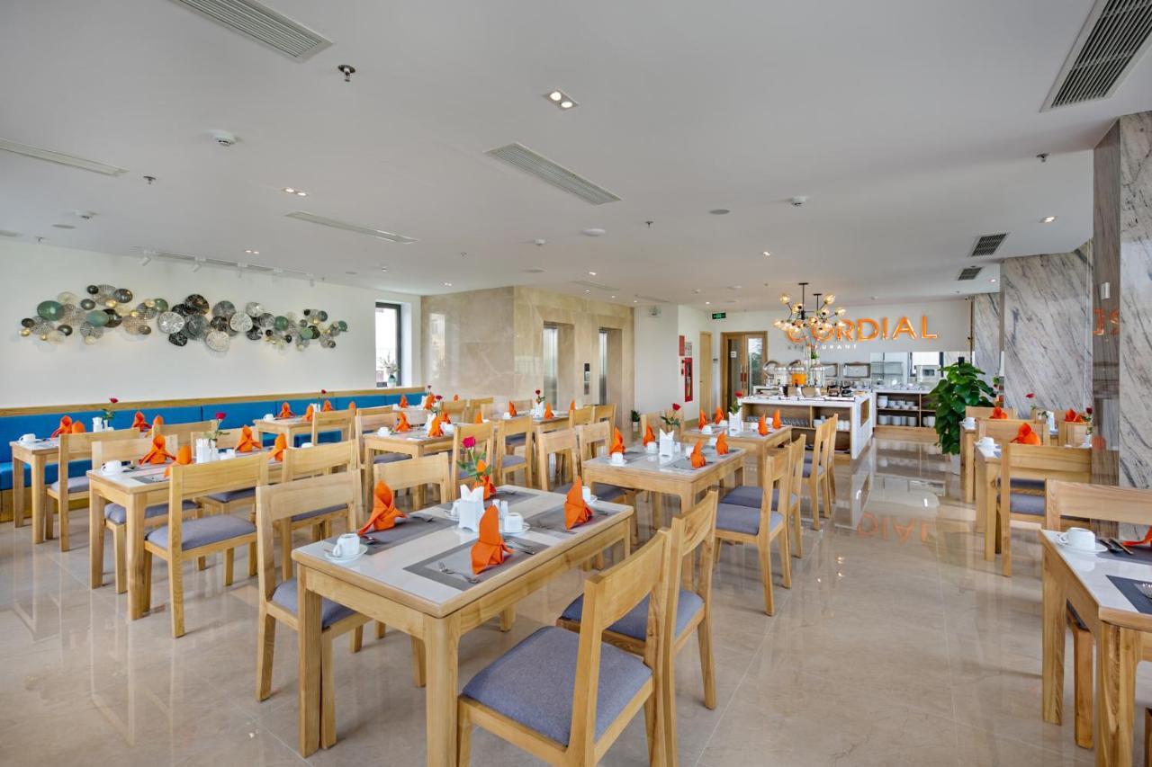 Cordial Beach Hotel Da Nang Exterior foto