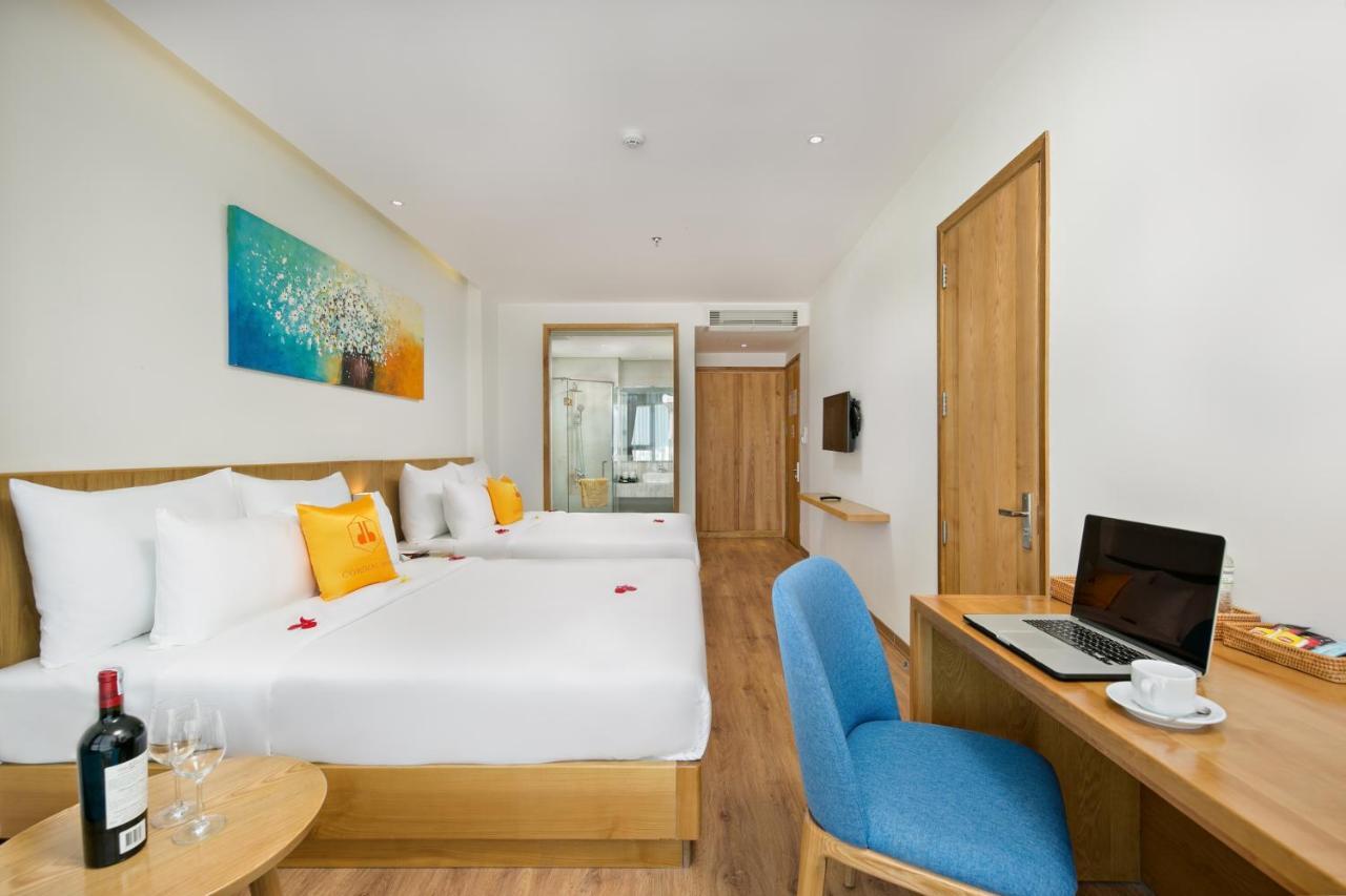 Cordial Beach Hotel Da Nang Exterior foto